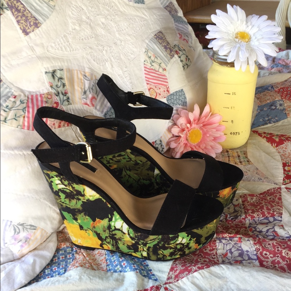 Forever XXI platform Sandals